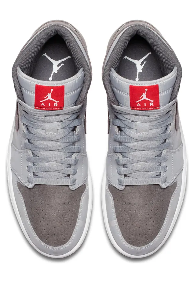 air-jordan-1 AA3993-027