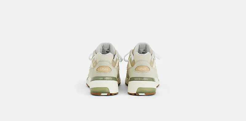 New Balance 992 “Made in USA – Olivine” (U992720)