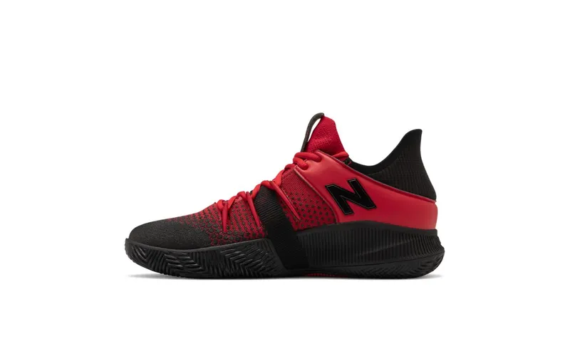 New Balance New Balance Black/Red (BBOMNLBR)