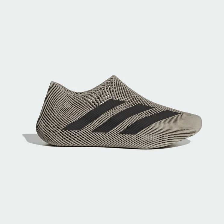 adidas Climacool “Blanch Cargo / Core Black / Blanch Cargo” (KJ8977)