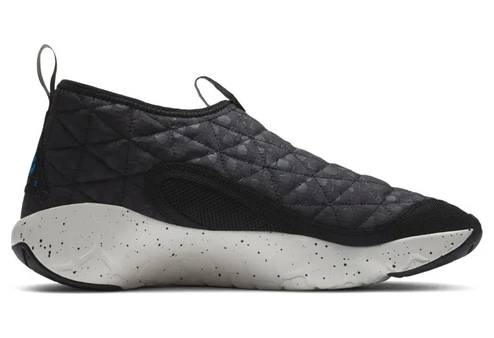 nike-acg DD1910-001