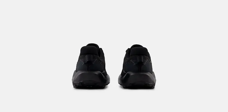 NEW BALANCE Dynasoft Nitrel v6 Gore Tex ® “BLACK / PHANTOM” (WTNTRGB6)