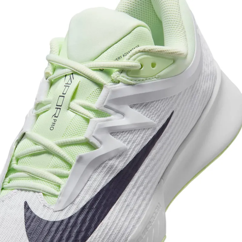 nikecourt FZ2161-108