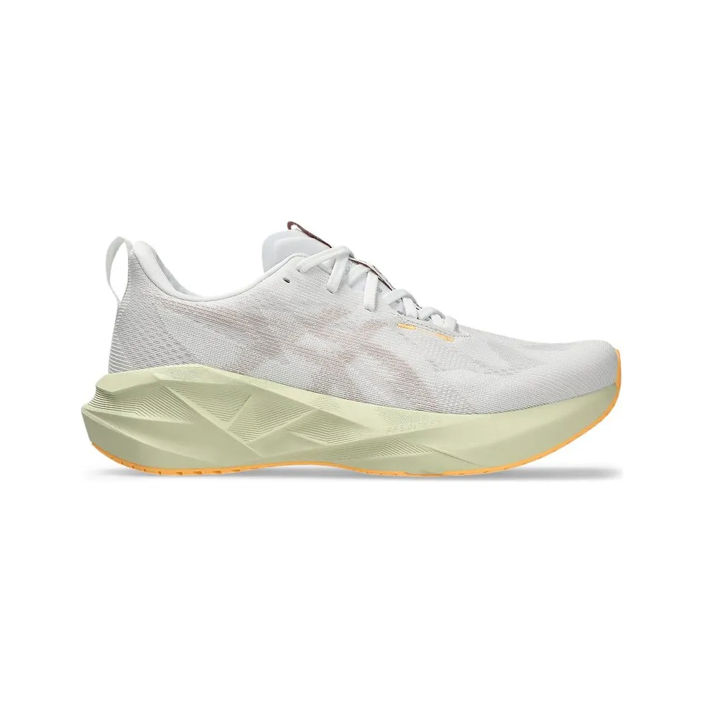 ASICS Novablast 5 White Fawn (1011B974-101)