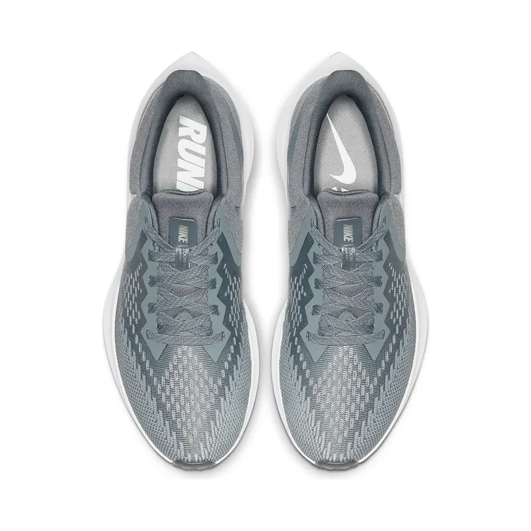 nike-zoom AQ8228-002