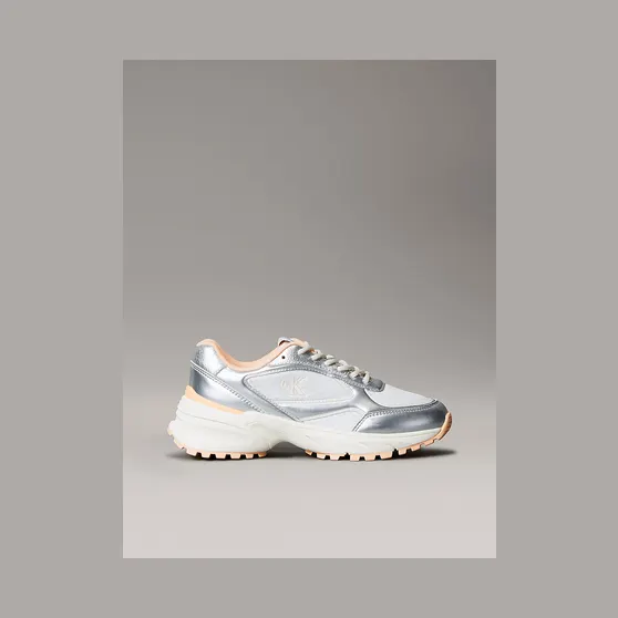 Calvin Klein Trailblazer – Mesh Mix Runner “BRIGHT WHITE/SILVER/FLORIDA ETHER” (YW0YW020630I7)