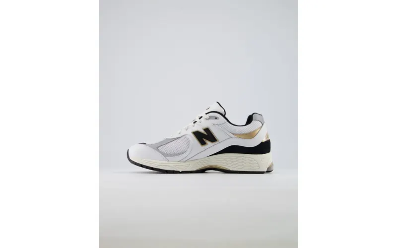 New Balance 2002R White Black Gold Metallic (M2002RPN)