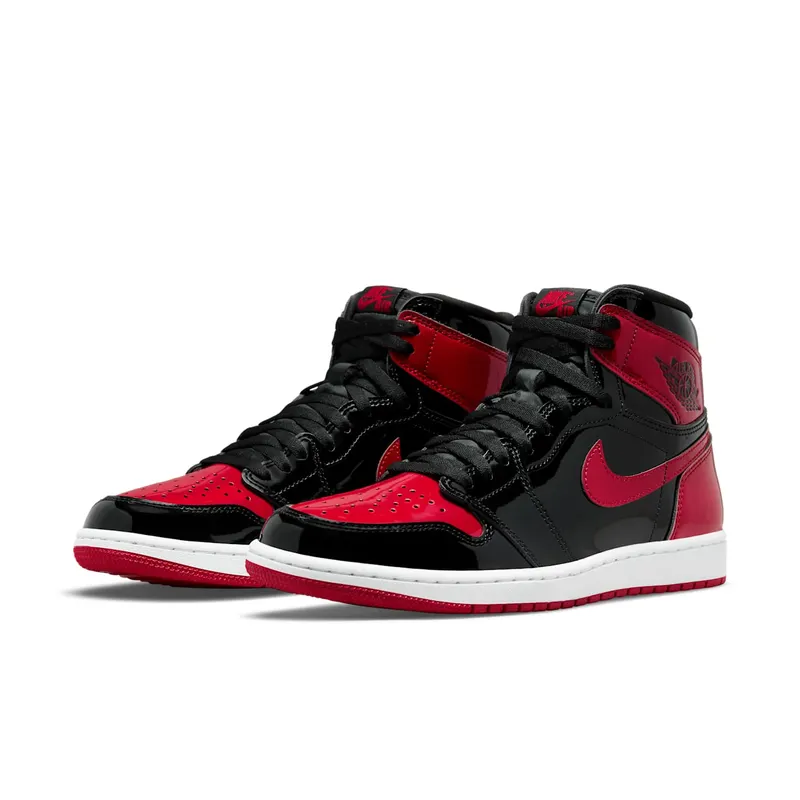 Air Jordan 1 Retro High OG Bred Patent (555088-063)