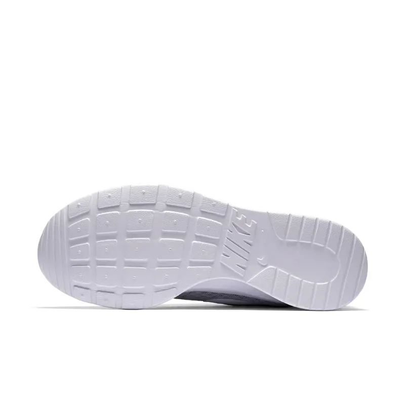 Nike Tanjun Wolf Grey (W) Wolf Grey/White (812655-010)