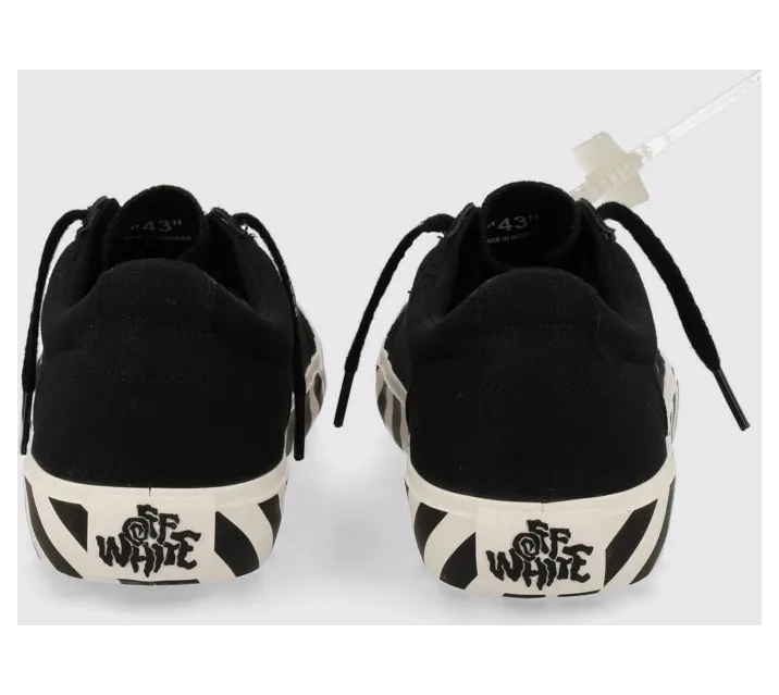 Off-White Vulcanized Low-Top Canvas Sneakers with Contrast Arrow Logo Black (M2APC9F0011001) (2)