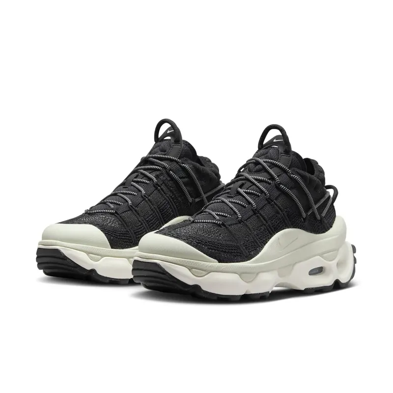 Nike Air Max Flyknit Venture Black Sail (FD2110-004)