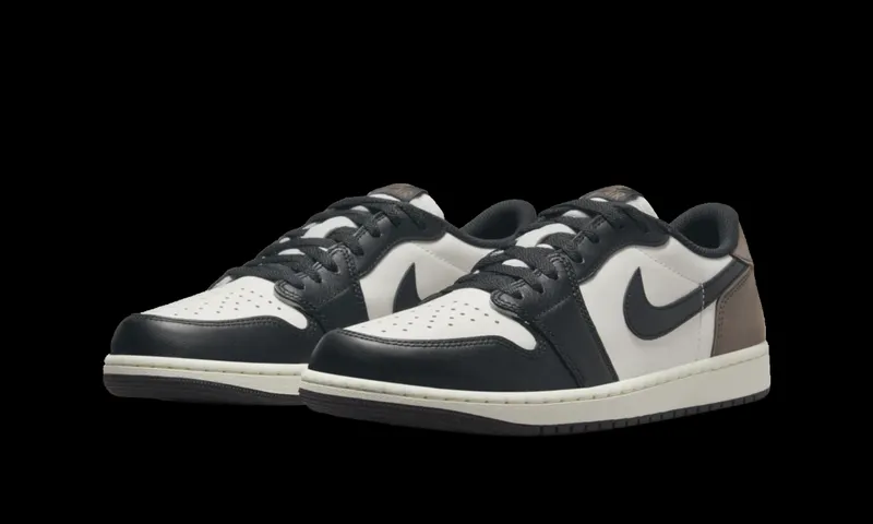 Nike Air Jordan 1 Low Retro OG Black Toe (CZ0790-102)