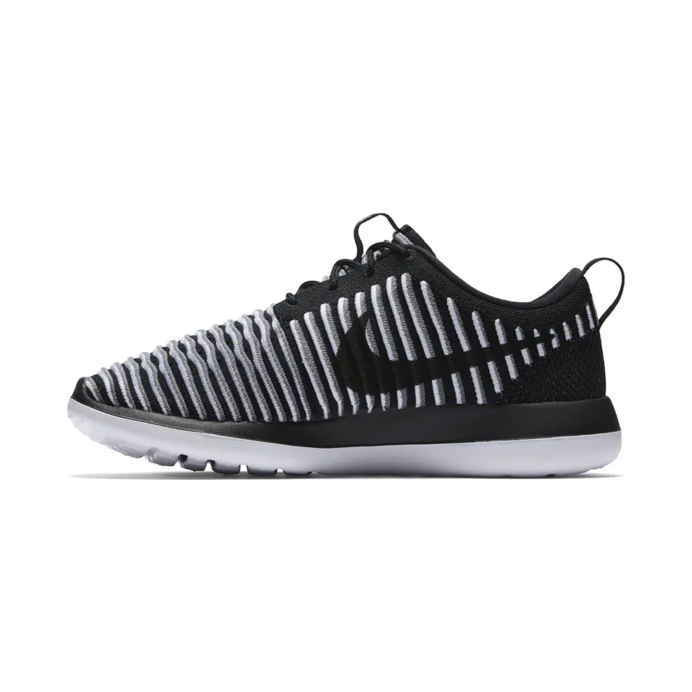 Nike Roshe Two Flyknit Black Black White (W) Black/Black/White (844929-001)