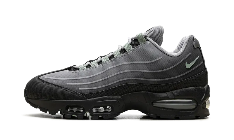 Nike Air Max 95 “Big Bubble Tech Medium Ash Grey Steam” (IH7853-200)