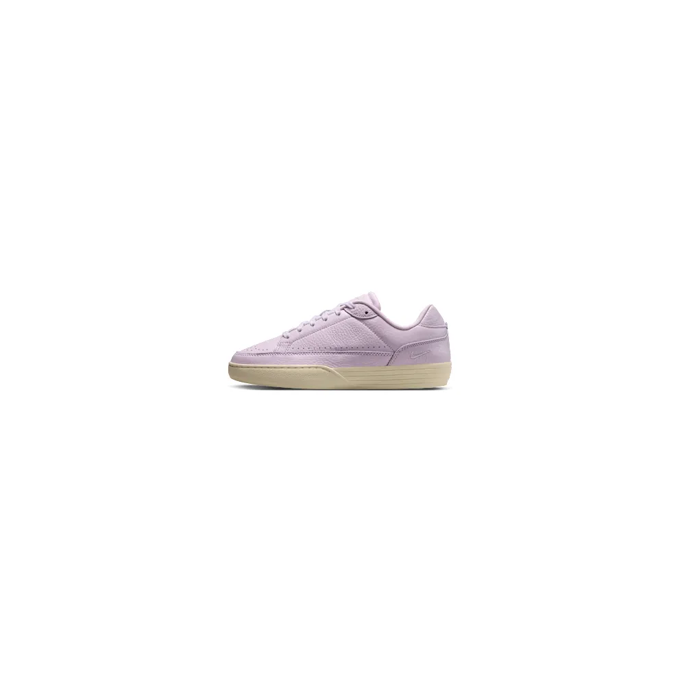 Nike Tennis Centre “Bleached Lilac/Muslin/Pink Foam/Bleached Lilac” (IM5955-500)