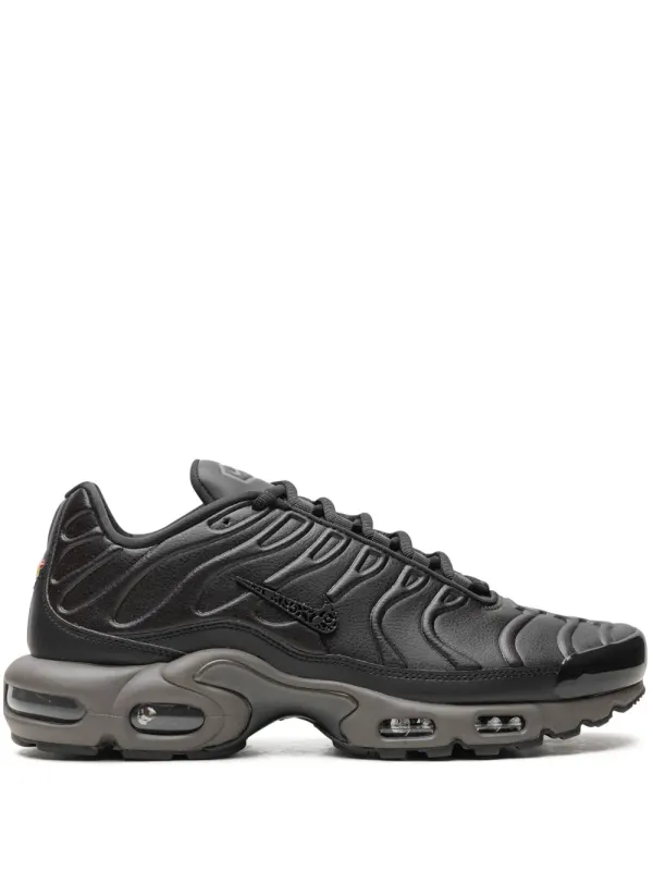 Nike Air Max Plus Black Tea/Petra Brown Sneakers – Schwarz (HJ4519)