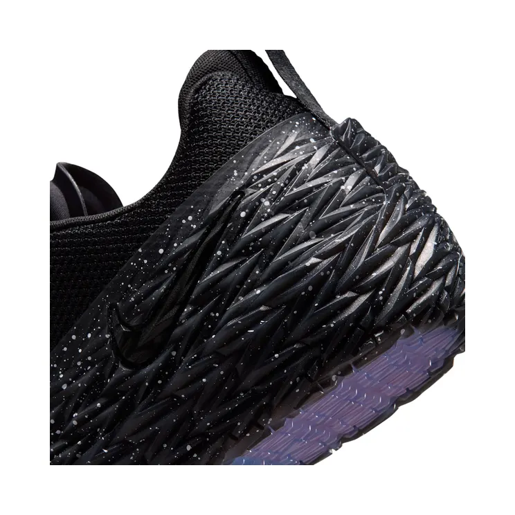 nike-sneaker IO8063-003