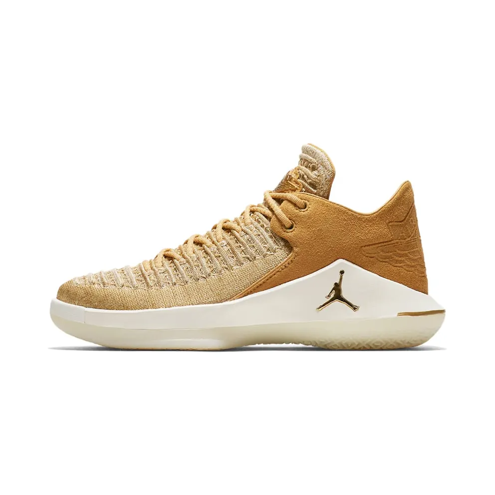 Jordan XXXII Low Golden Harvest (AA1257-700)