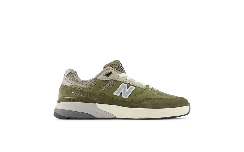 New Balance Numeric 933 Andrew Reynolds Olive (NM933JKL)