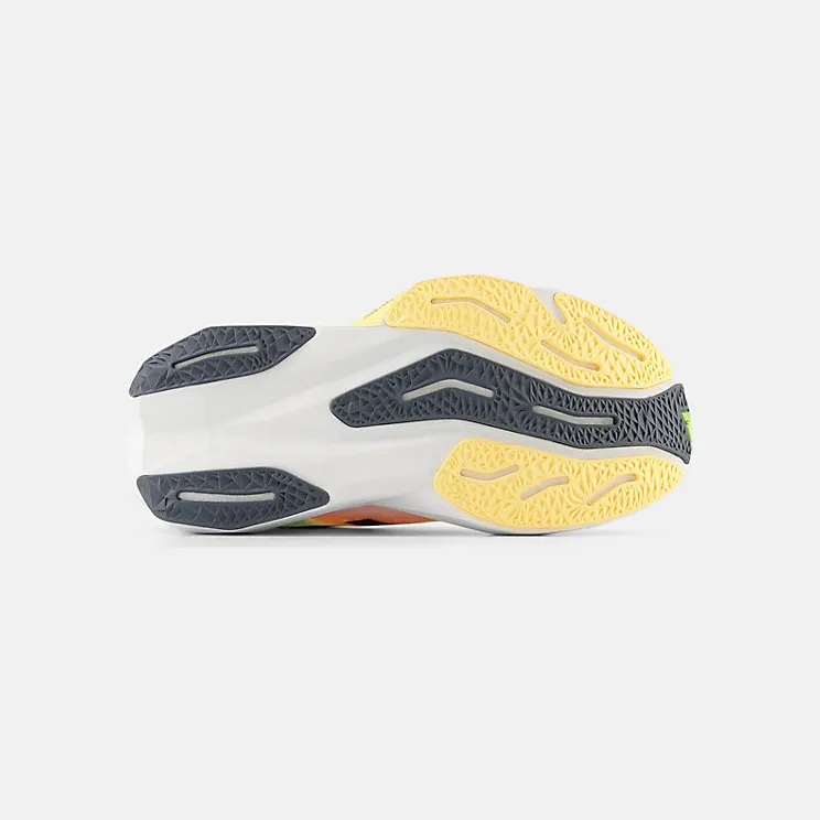 new-balance-fuelcell-rebel WFCXLA4
