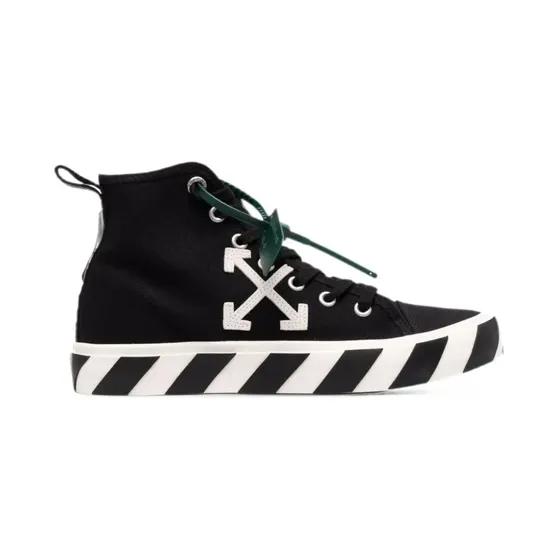 Off-White Vulcanized “Black” (OM1A119C99FAB0011001)