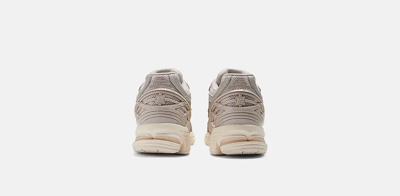 New Balance 1906R “Polka Dot Moonrock” (M1906RPA)