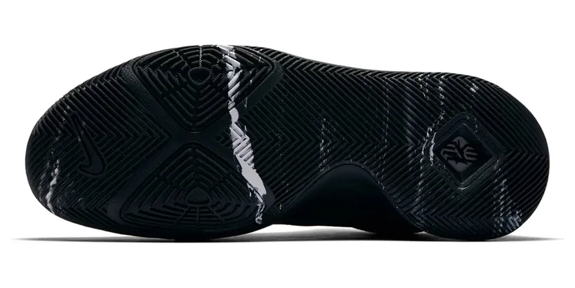 nike-kyrie-3 852395-005