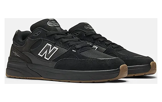 new-balance-numeric NM933NAP