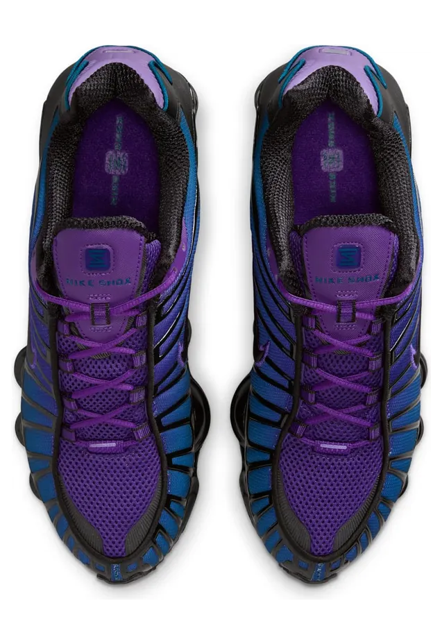 nike-shox AV3595-500