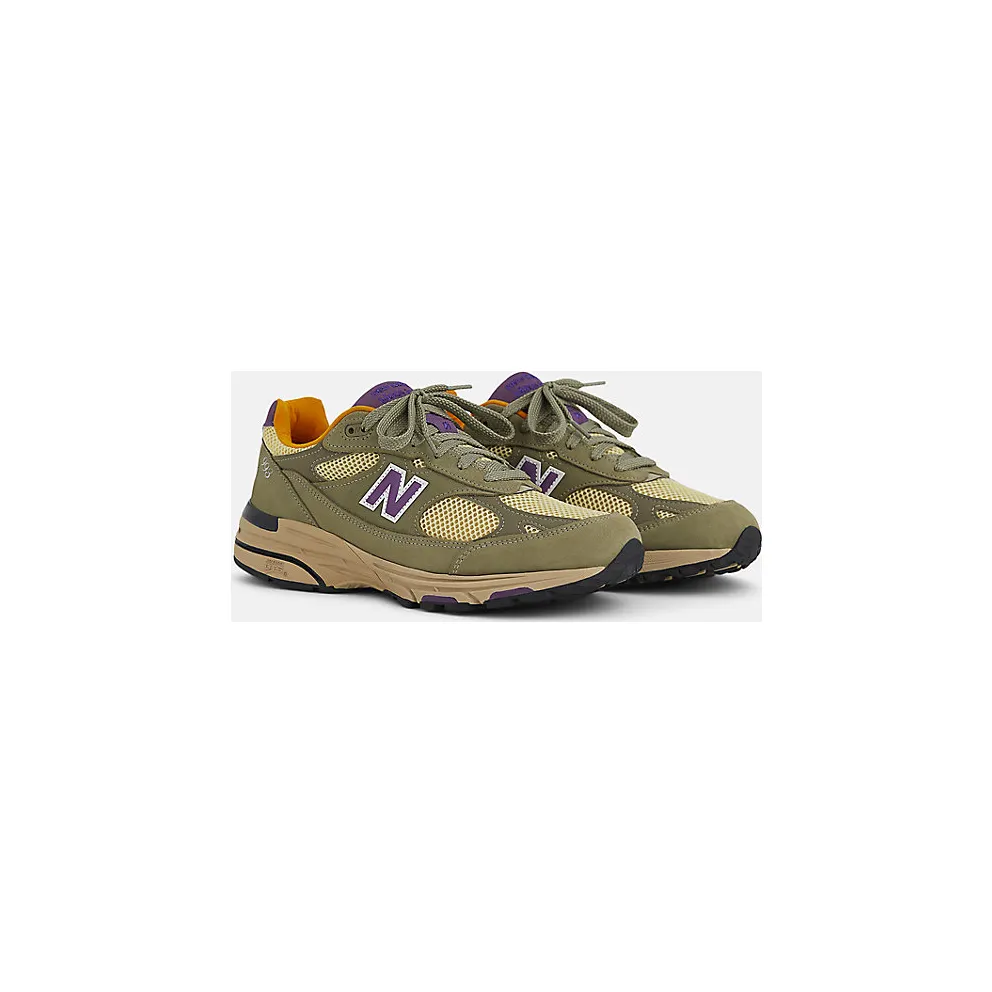 New Balance 993 “Made in USA – Olive Leaf / Maize” (U993OL)