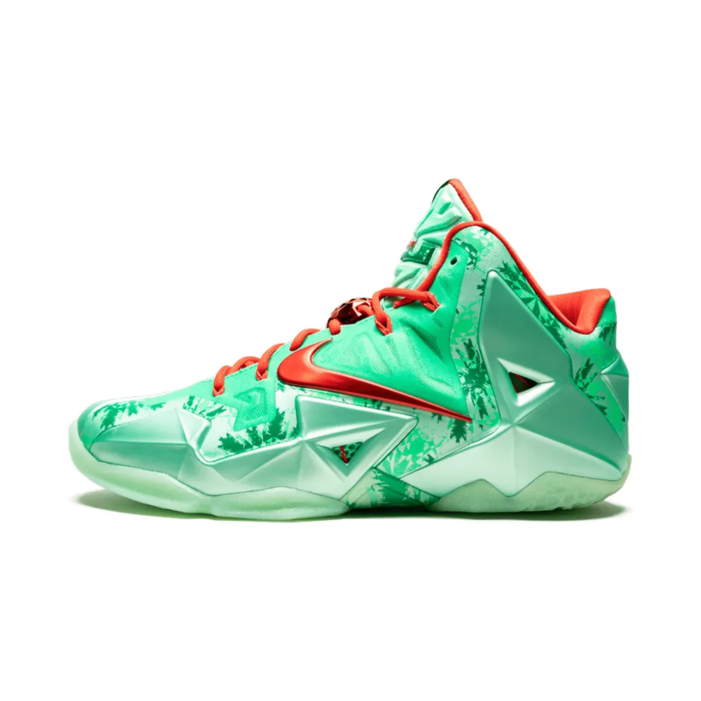 Nike LeBron 11 Christmas (616175-301)