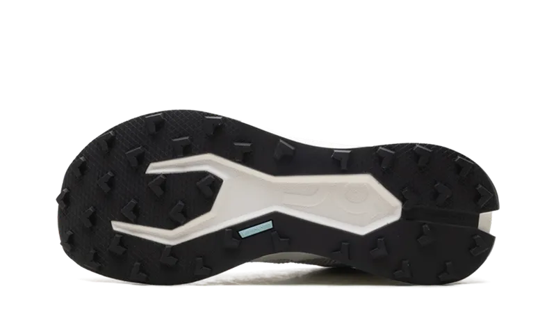 On Running Cloudultra 3 “Rock / White” (3WF30113620)