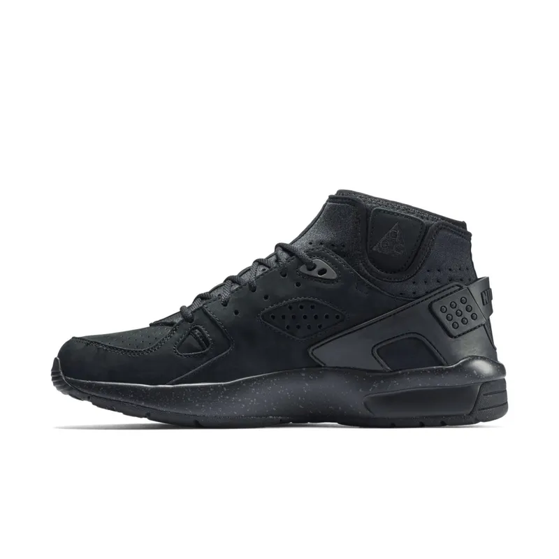 Nike Air Mowabb ACG Blackout (2015) Black/White-Total Orange (749492-018)