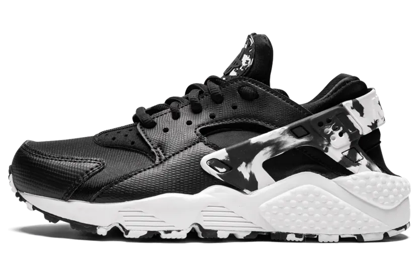 Nike Air Huarache Run Se Black Black-White (W) (859429-003)