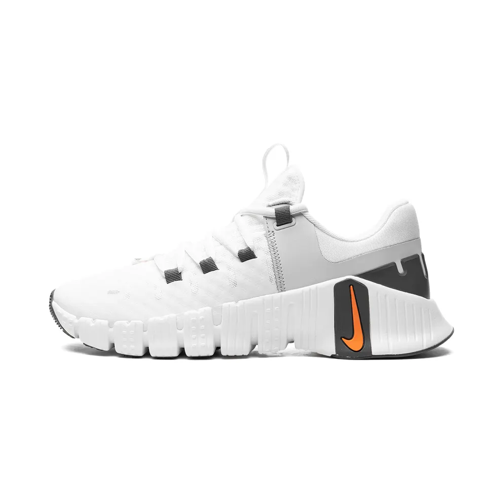 Nike Free Metcon 5 “Summit White” (DV3949-101)