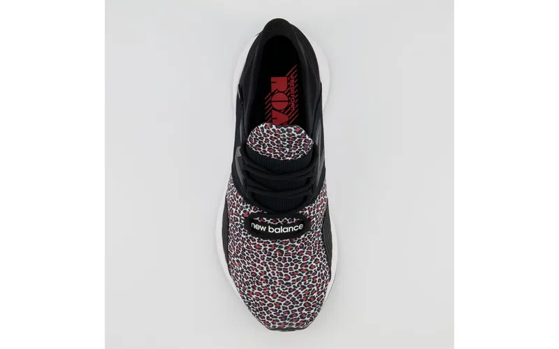 New Balance New Balance  Black/Red/White (WROAVBV)