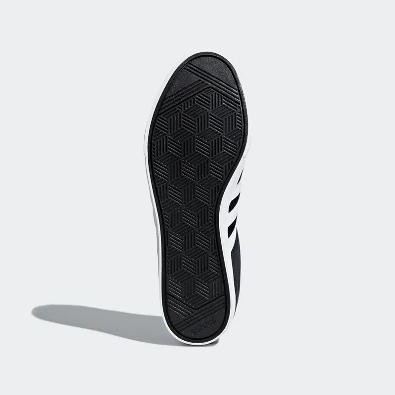 Adidas Courtset Core Black / Cloud White / Matte Silver (B44619)