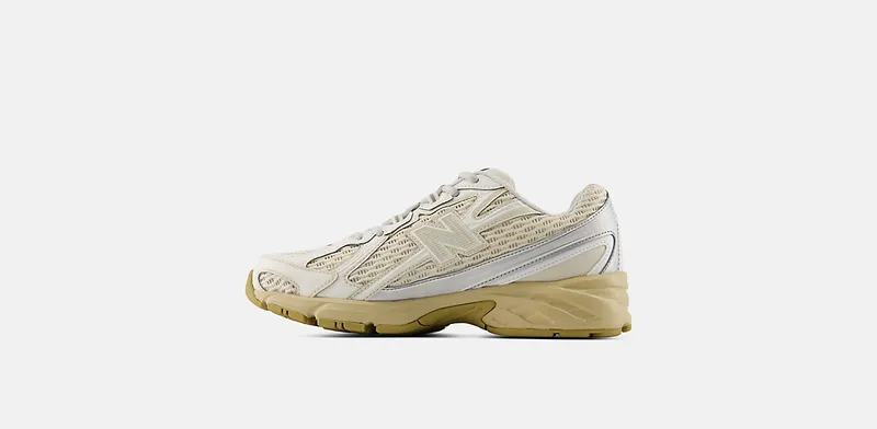 New Balance 740 Linen (U7403OO)
