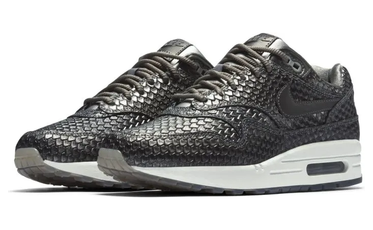 nike-air-max 454746-015