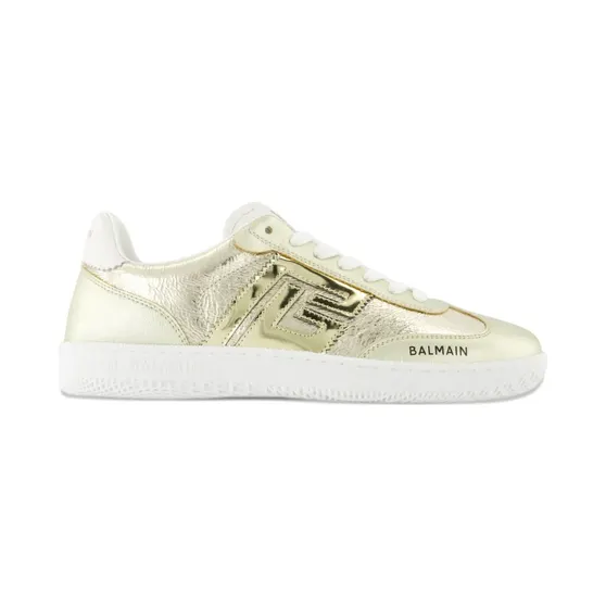 Balmain mit mandelförmiger Kappe “Gold” (GN1VI735TGON)