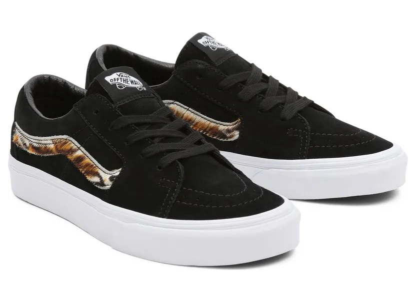 VANS Soft Suede Sk8-low Schoenen Zwart (VN0A4UUKB0I)