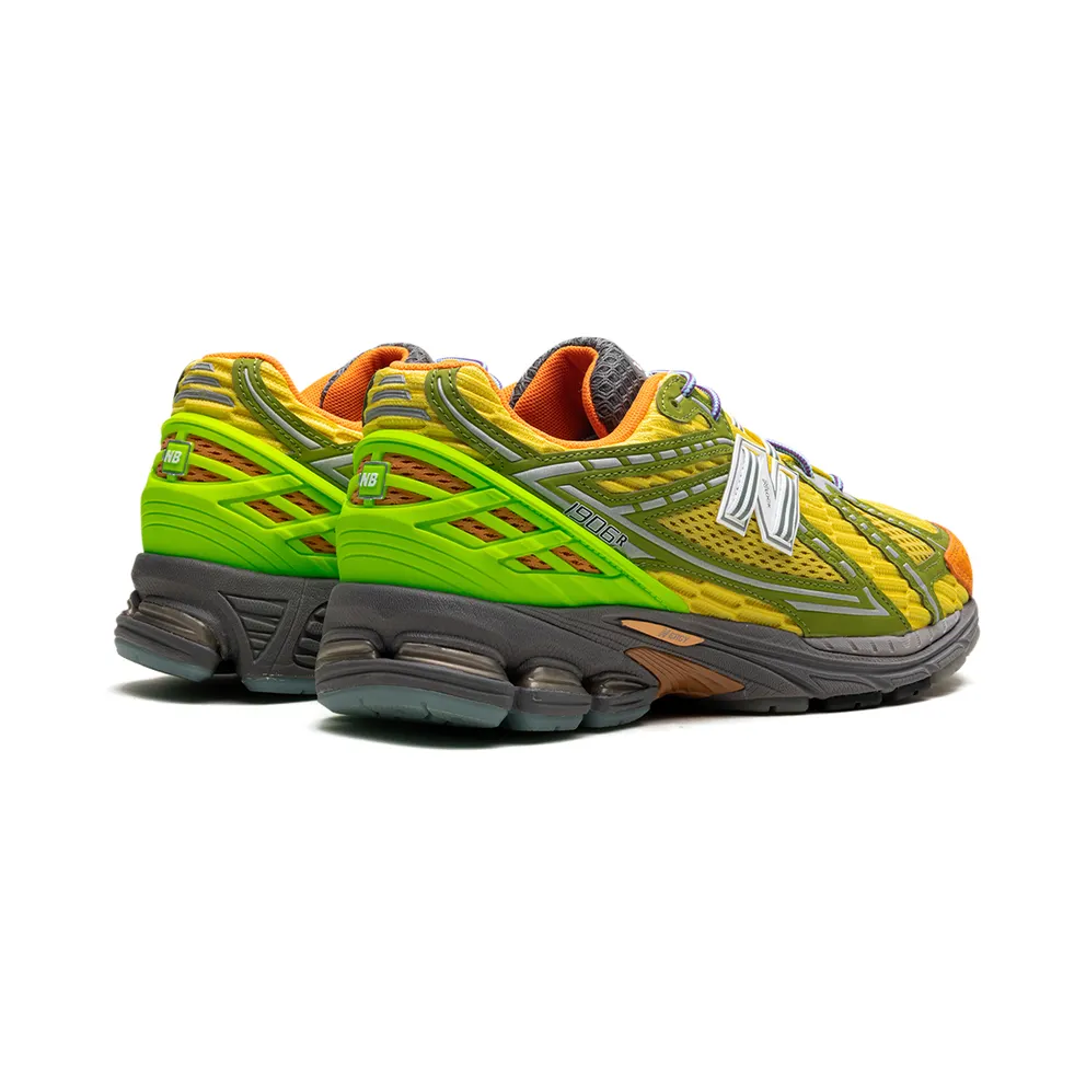 New Balance 1906R “Action Bronson – Scorpius” (M1906RBR)