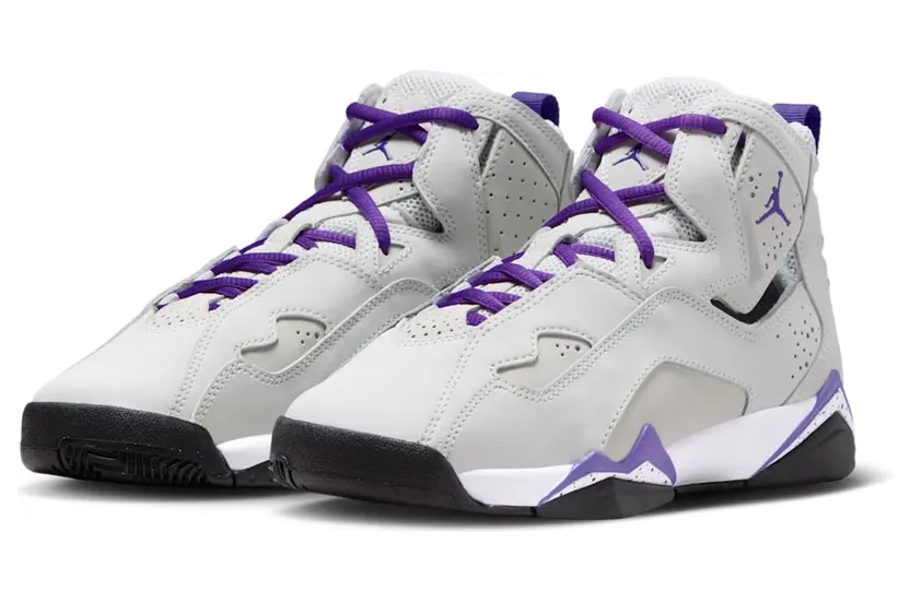 air-jordan-true-flight 343795-052