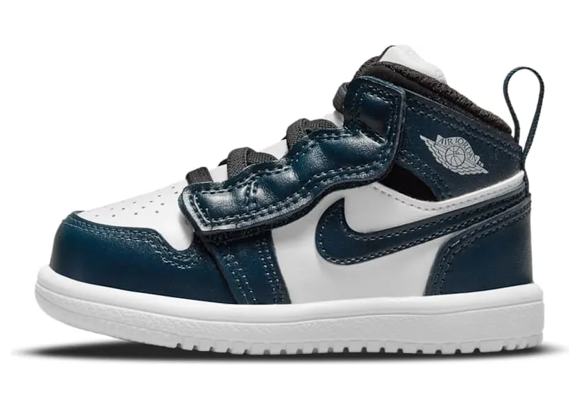 Air Jordan 1 Mid AR6352-411