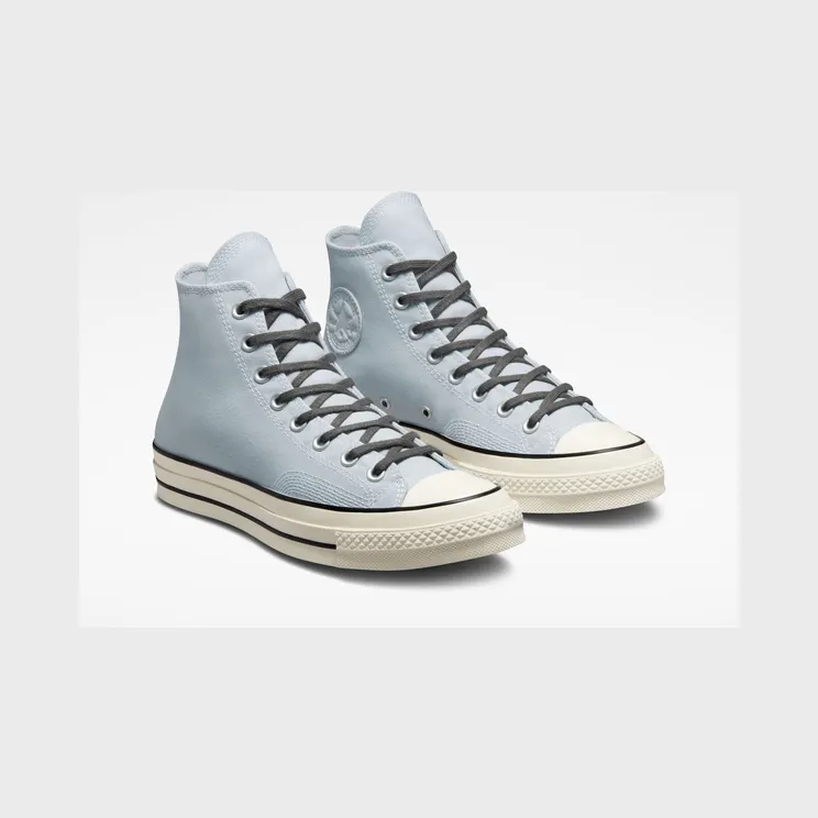 converse-chuck-taylor-all-star A03437C