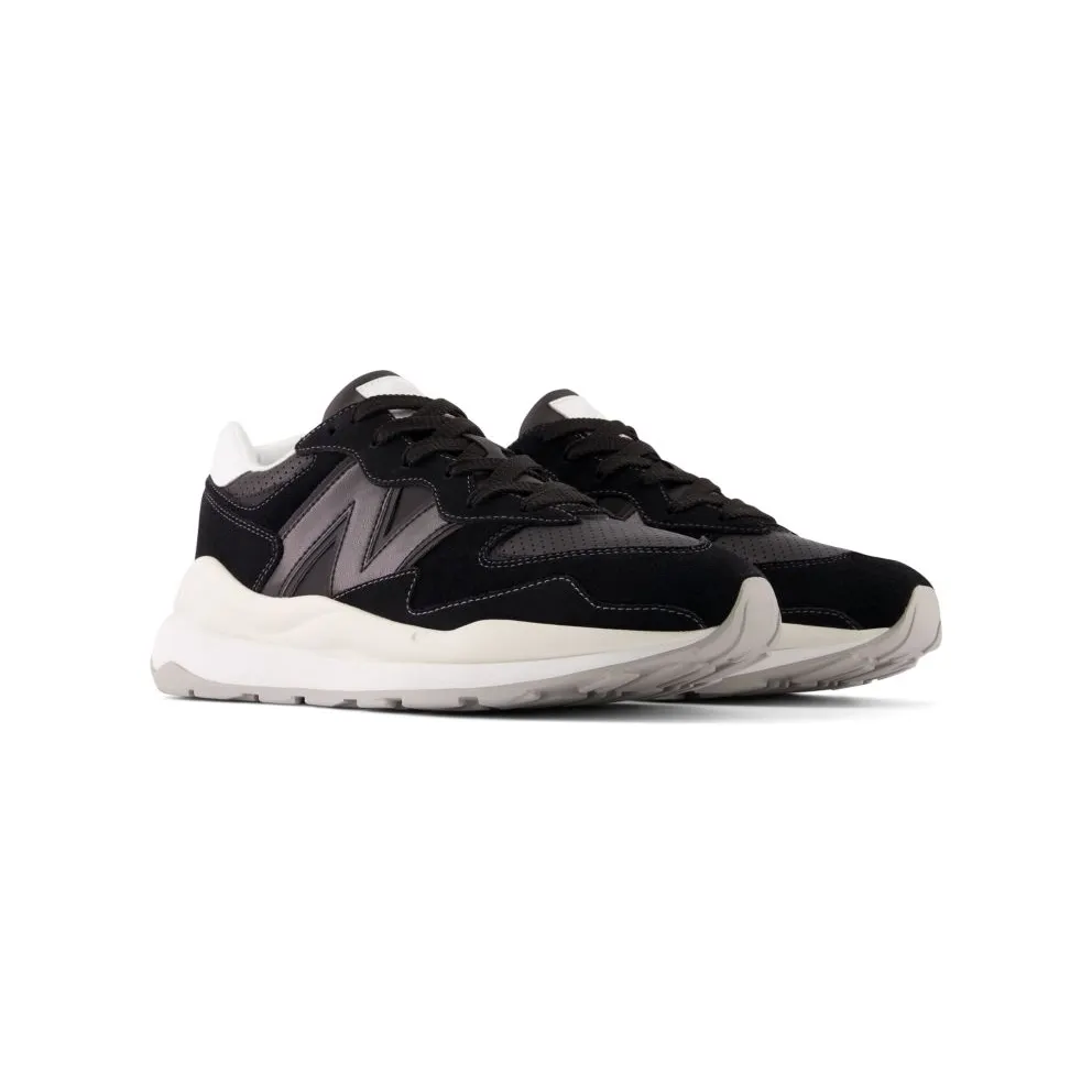 New Balance 57/40 Black / Sea Salt / Raincloud (M5740SLB)