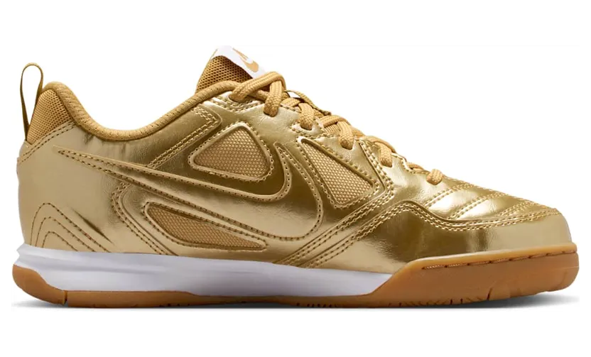 nike-gato II7084-700