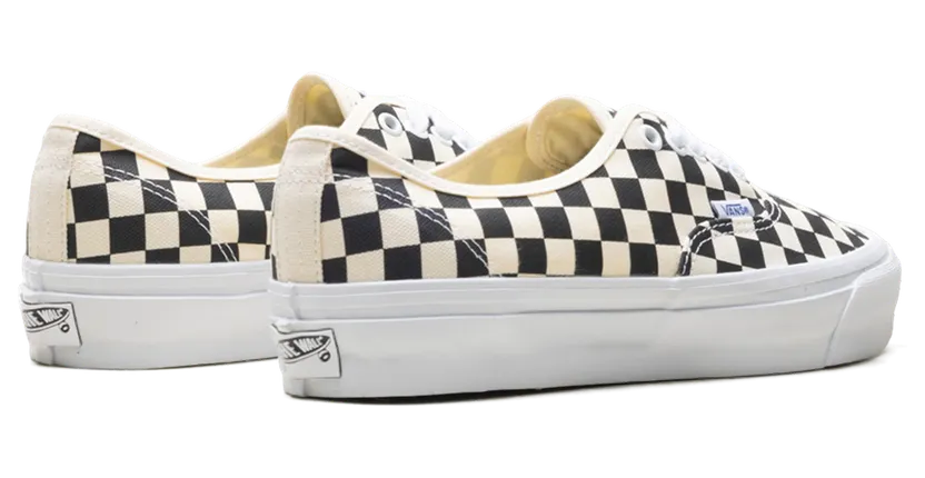 vans-checkerboard VN000EYEBWW