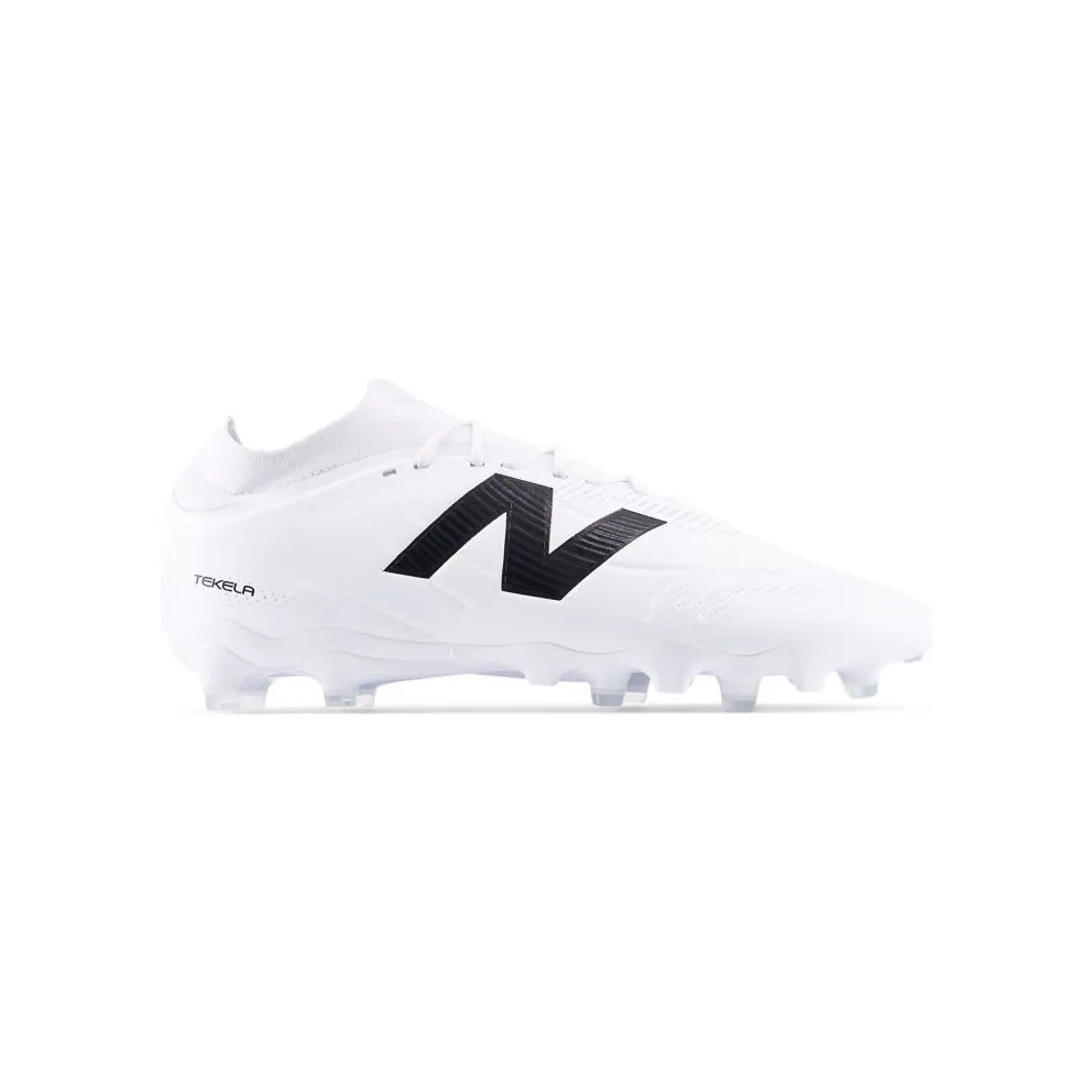 New Balance Tekela Team Low Laced FG V5 White Black Silver (ST3FWG5)