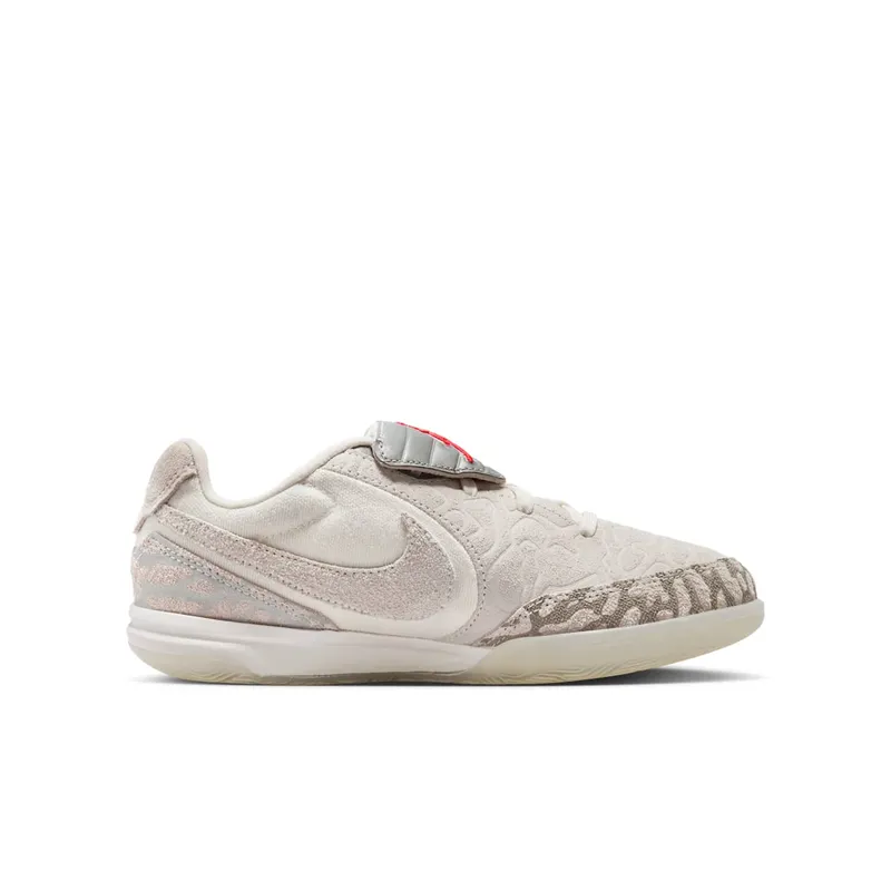 Air Jordan Soccer Phantom / Infrared 23 / Sail (IQ3773-016)